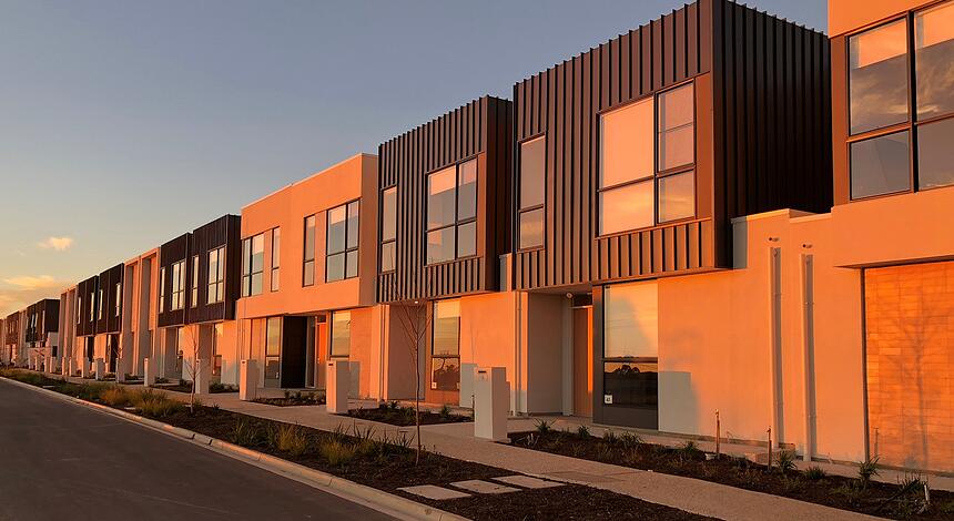 Creating Harmonious Curves with Hebel
